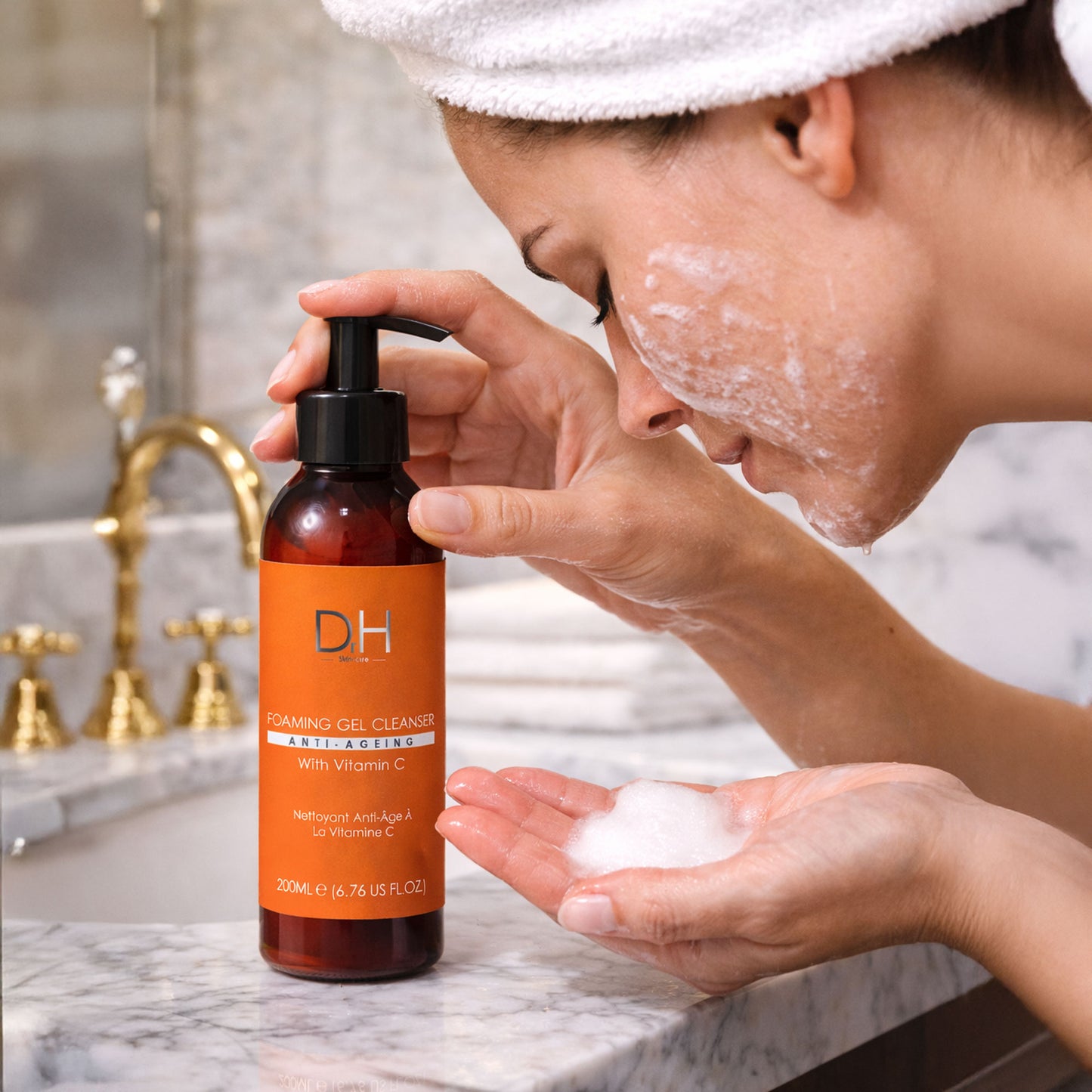 Anti-Ageing Foaming Gel Cleanser with Vitamin C 200ml